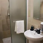 Kro Siogkas *